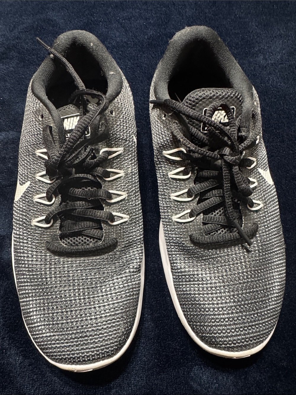 Nike Men’s Black and White Knit Training Shoes